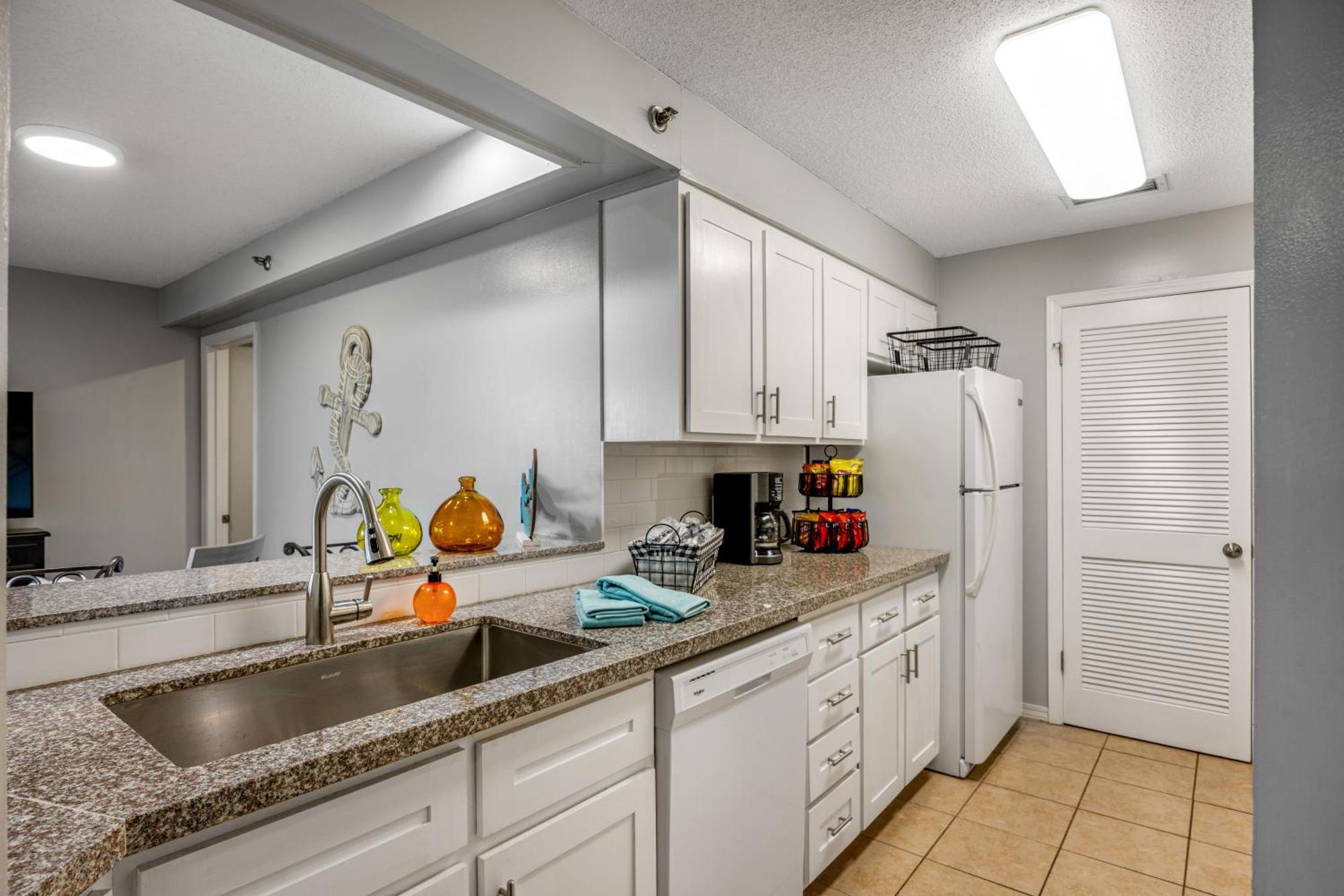 The Inn At St Thomas 1210B - Perfect Affordable Getaway Panama City Beach Eksteriør billede
